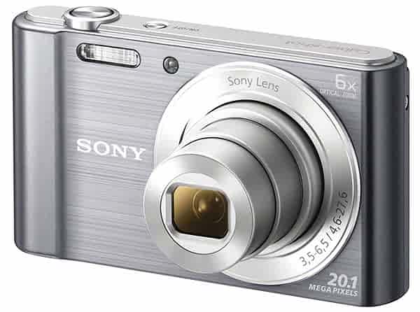 Sony Cyber Shot Ailesine İki Üye